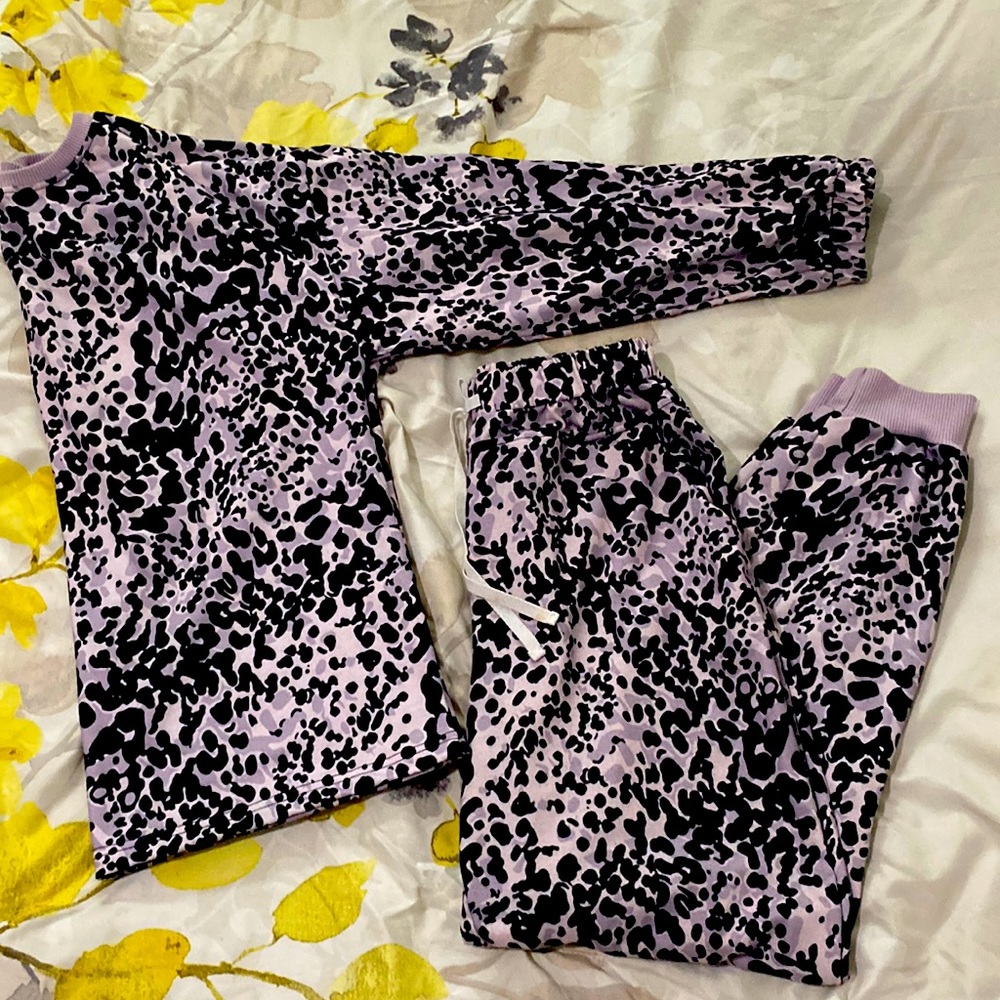 Pajama Set - Size Small - Animal Print - Purple + Grey